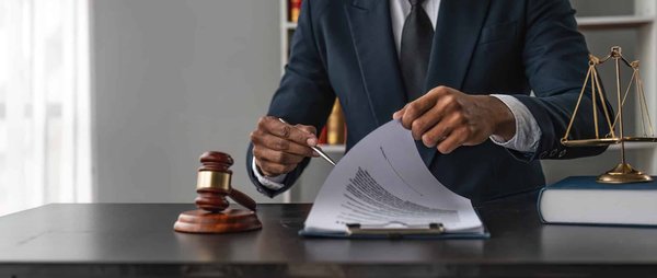 Pourquoi faire appel à un avocat fiscaliste ?